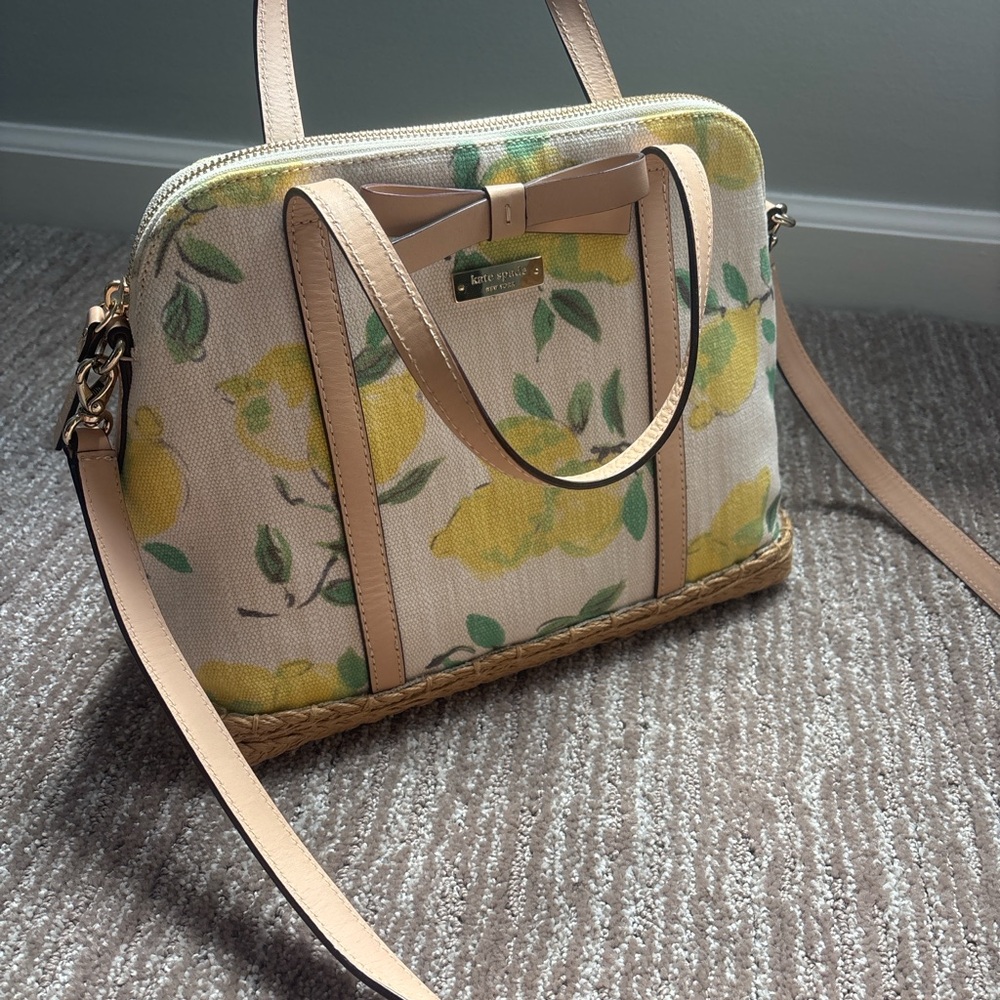 ๐ Kate Spade Lemon Print Satchel ๐ - Picture 7 of 7